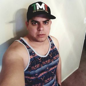 Meet your Posher, Karloz